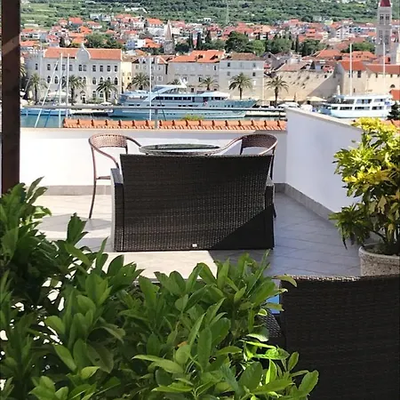 Orlic1 Gostinjska kuća Trogir